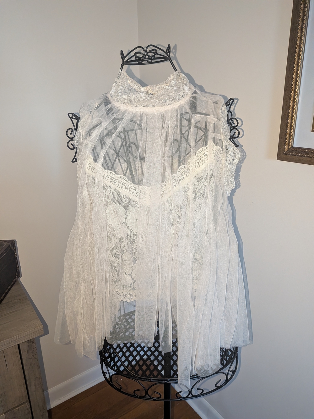 Millibon White Lace Sheer Overlay Blouse